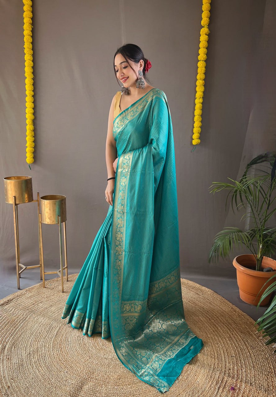 Soft Copper Silk Saree with Intricate Weaves & Regal Touch