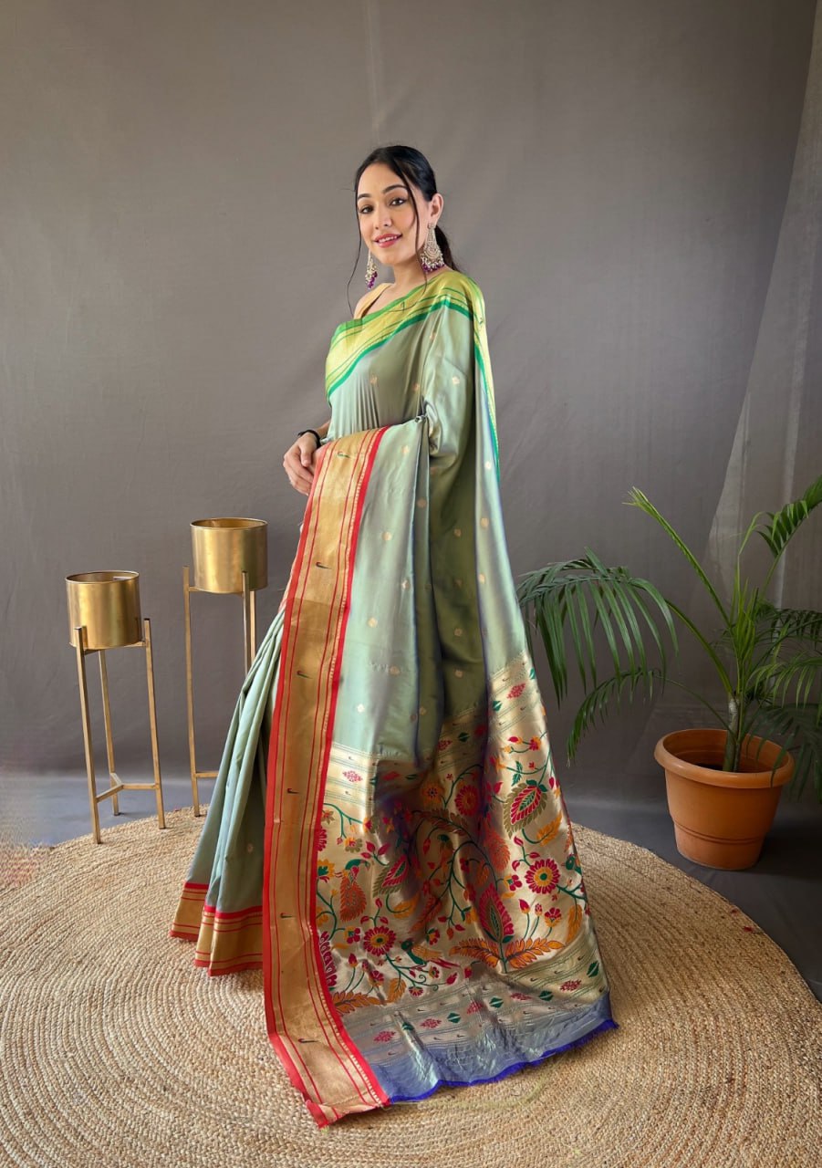 Paithani Saree with Ganga Jamuna Border and Rich Pallu