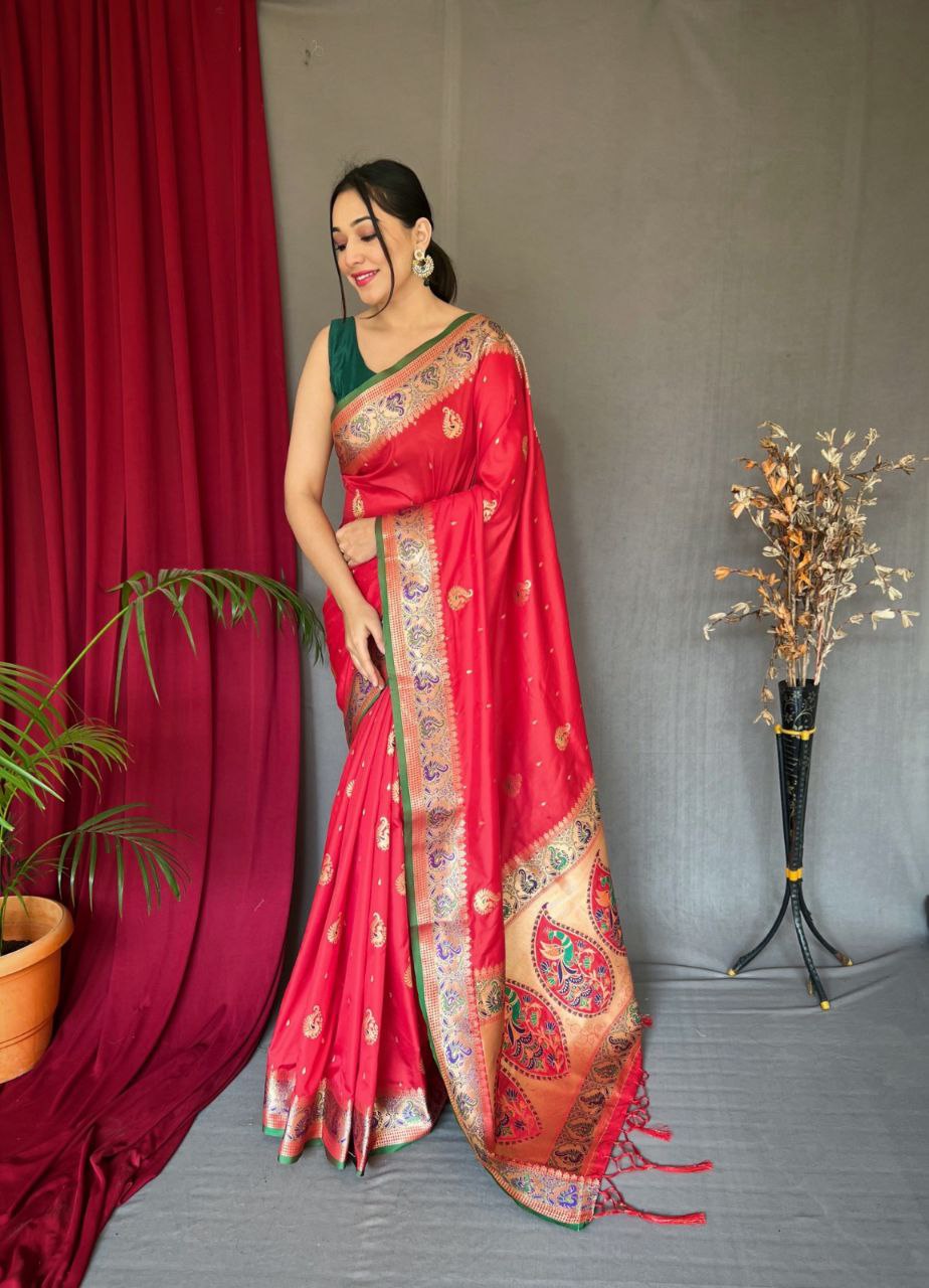 Pure Kanchipuram Paithani Silk Saree with Contrast Butti Blouse