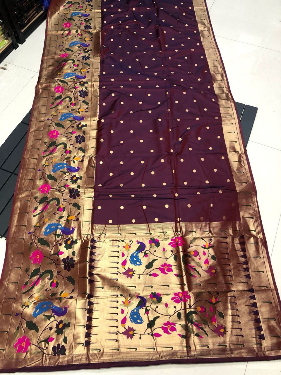 Pure Kanchivaram Paithani Silk Saree with Regal Zari Weaves