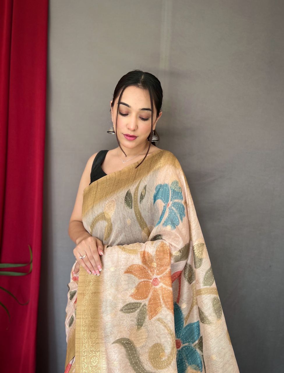 3D Floral Digital Print Saree with Golden Zari Pallu