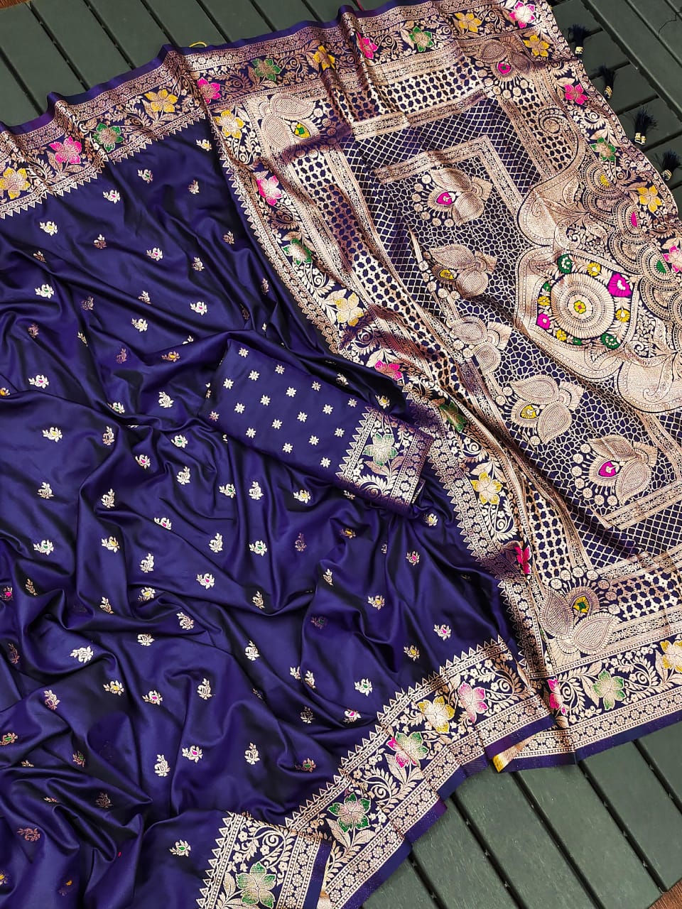 Soft Banarasi Silk Saree with Meenakari Rich Pallu