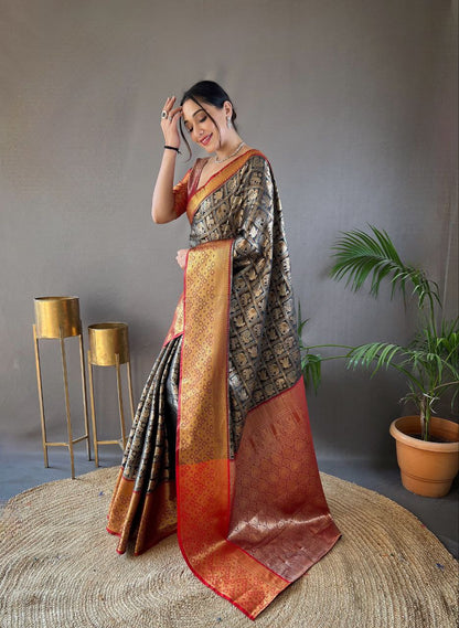 Elegant Pattu Silk Saree with Rich Contrast & Tradition