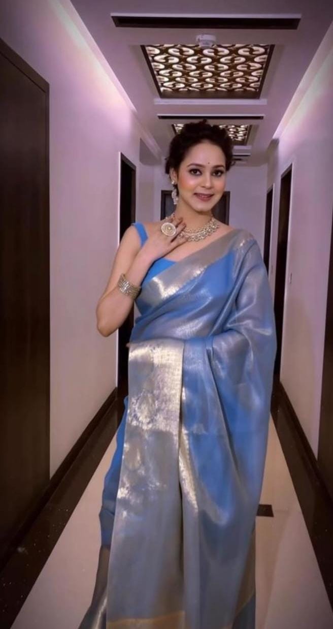 Pure Kota Tissue Banarasi Saree with Zari Work Blouse Piece