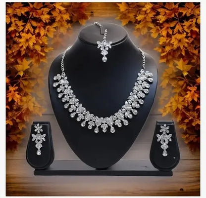 Silver Plated Necklace Set With White American Diamond